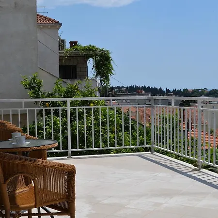 Gera Apartment *