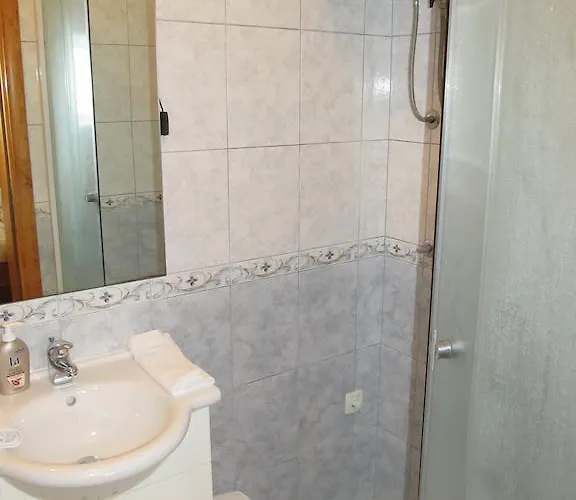 ゲラ アパート *